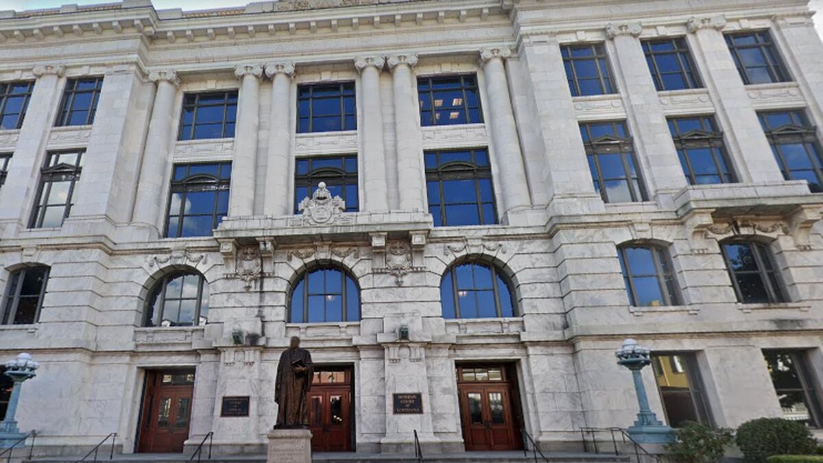 The Louisiana Supreme Court is located at 400 Royal St. in New Orleans.