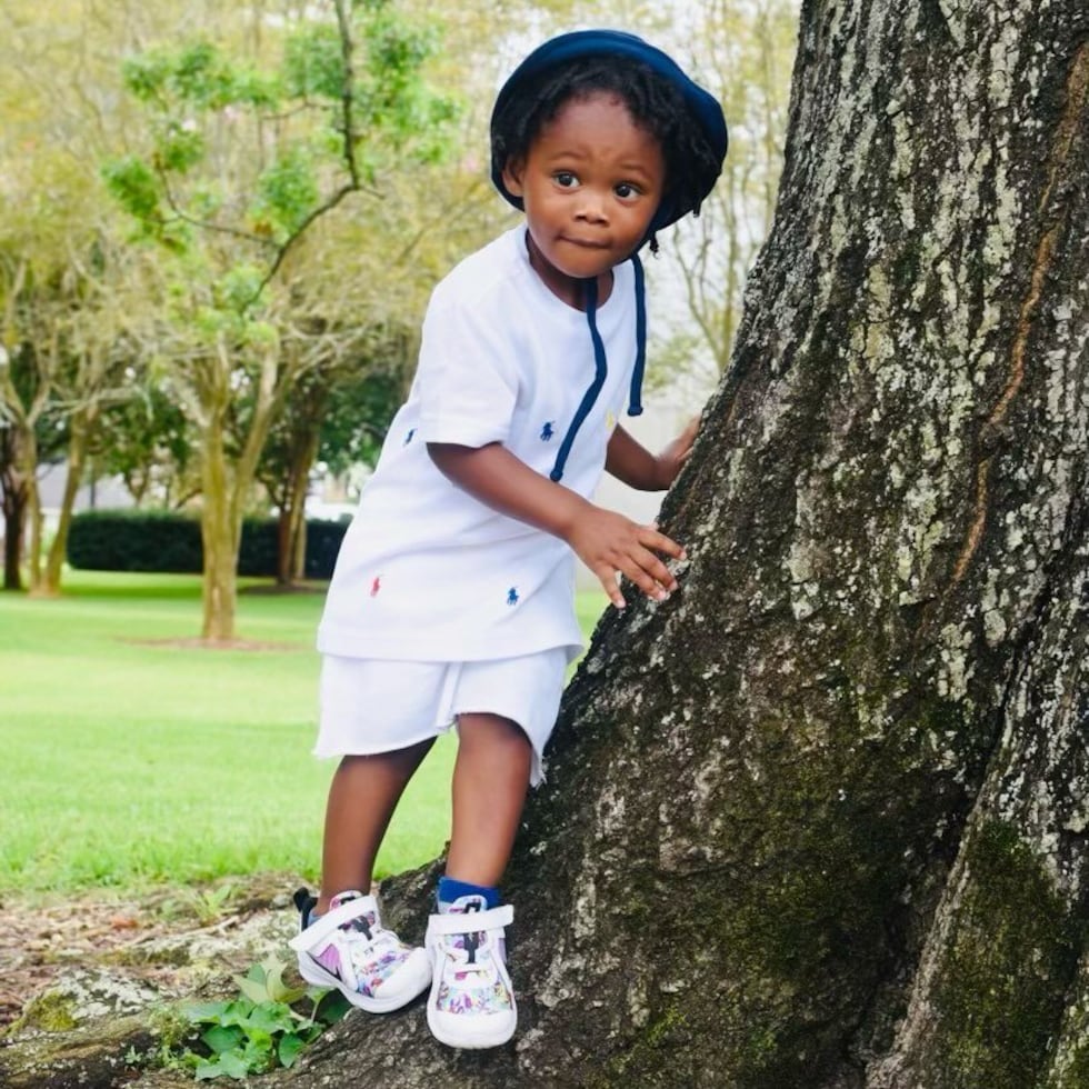 2-year-old, Mitchell Robinson
