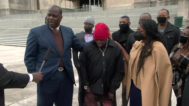 FULL VIDEO: Attorneys for Aaron Bowman, who was allegedly beaten with excessive force by LSP...