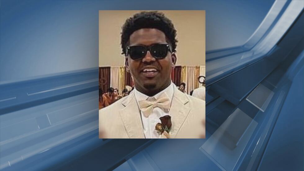 Deontrae Edwards, 25, was killed in a shooting on McKinley Street in Jennings around 12:45...
